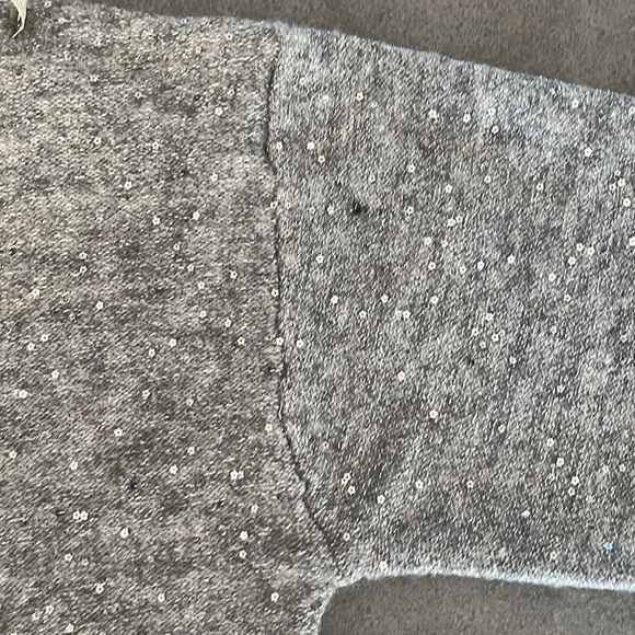 H&M Gray Shiny Boyfriend Embellished Sweater XS - Picture 11 of 11